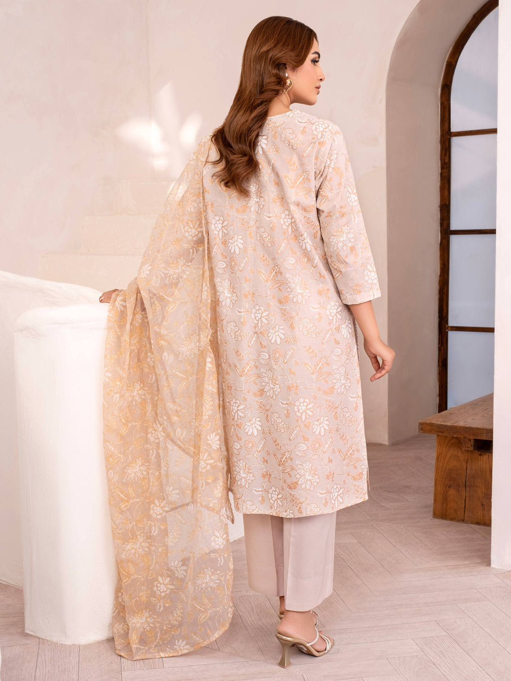 3 Piece Lawn Suit-Embroidered (Unstitched)