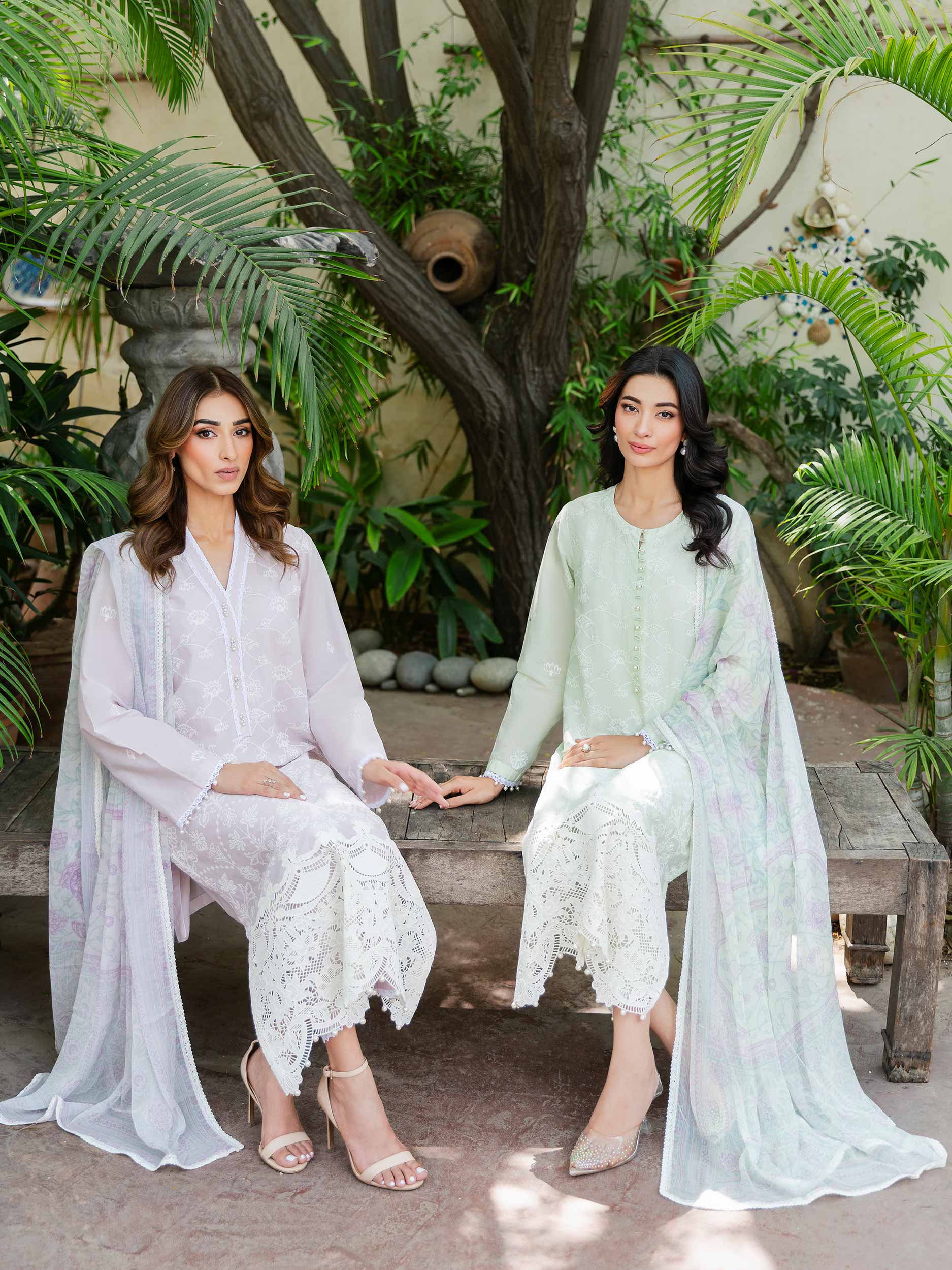 3 Piece Lawn Suit-Embroidered (Unstitched)