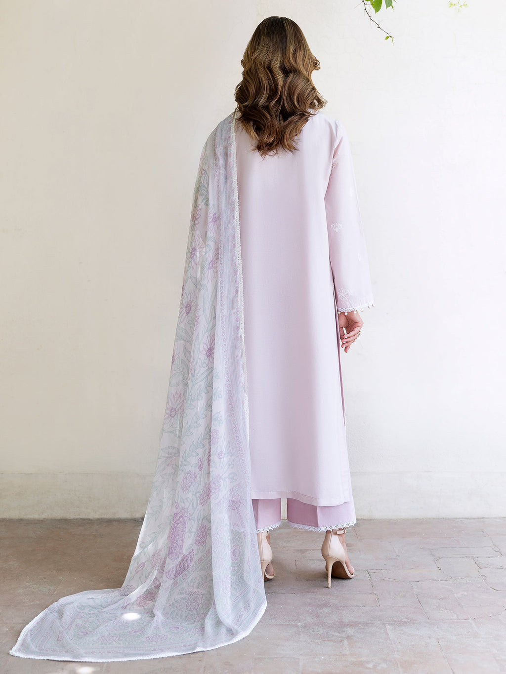 3 Piece Lawn Suit-Embroidered (Unstitched)