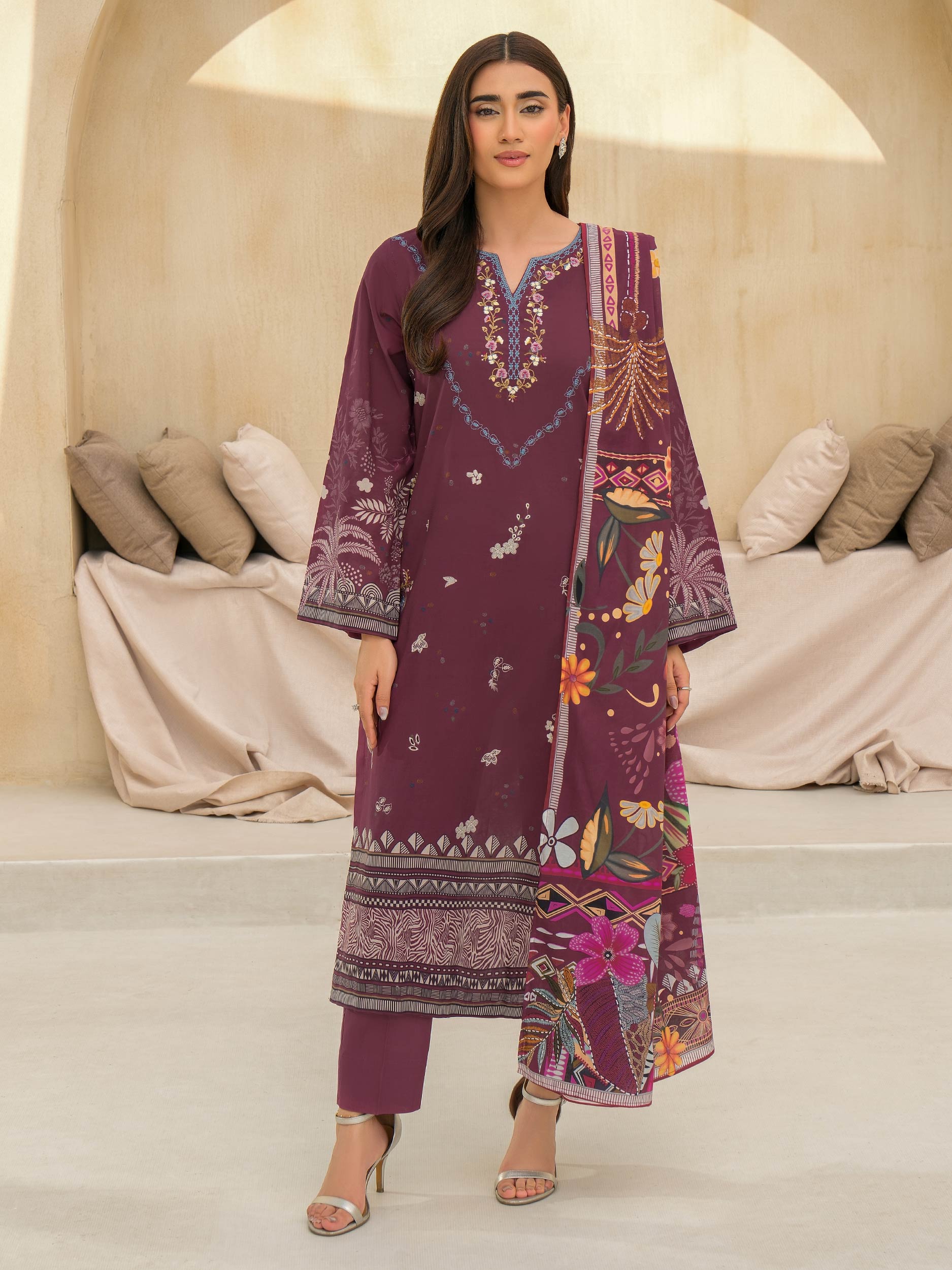3 Piece Lawn Suit-Embroidered (Unstitched)