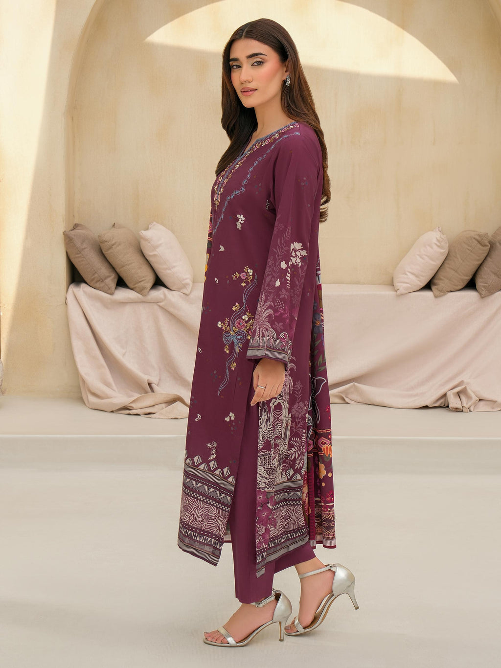 3 Piece Lawn Suit-Embroidered (Unstitched)