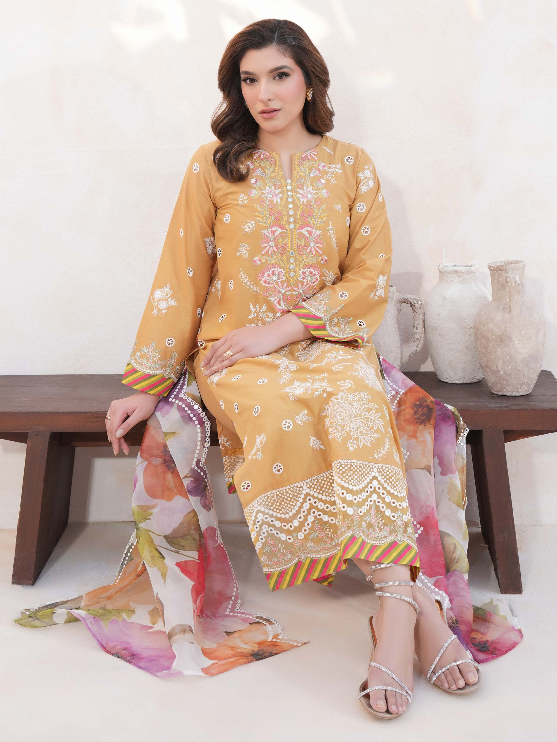 3 Piece Lawn Suit-Embroidered (Unstitched)