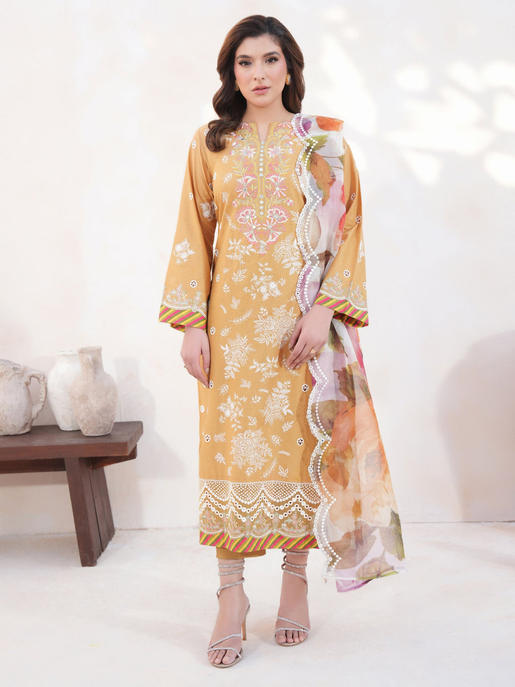 3 Piece Lawn Suit-Embroidered (Unstitched)