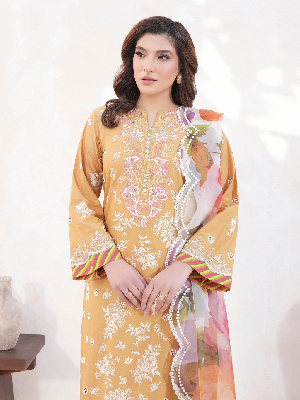 3 Piece Lawn Suit-Embroidered (Unstitched)