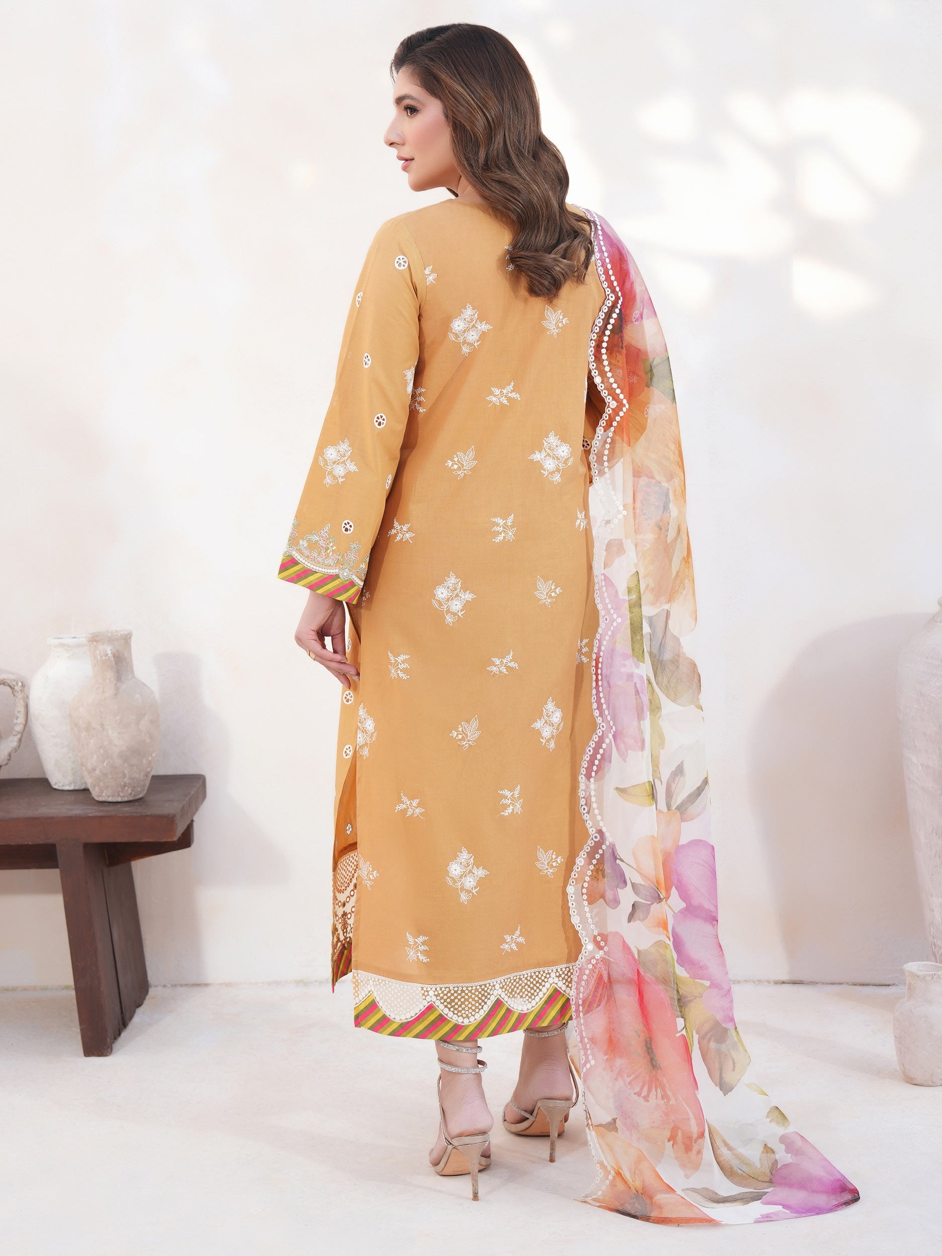 3 Piece Lawn Suit-Embroidered (Unstitched)