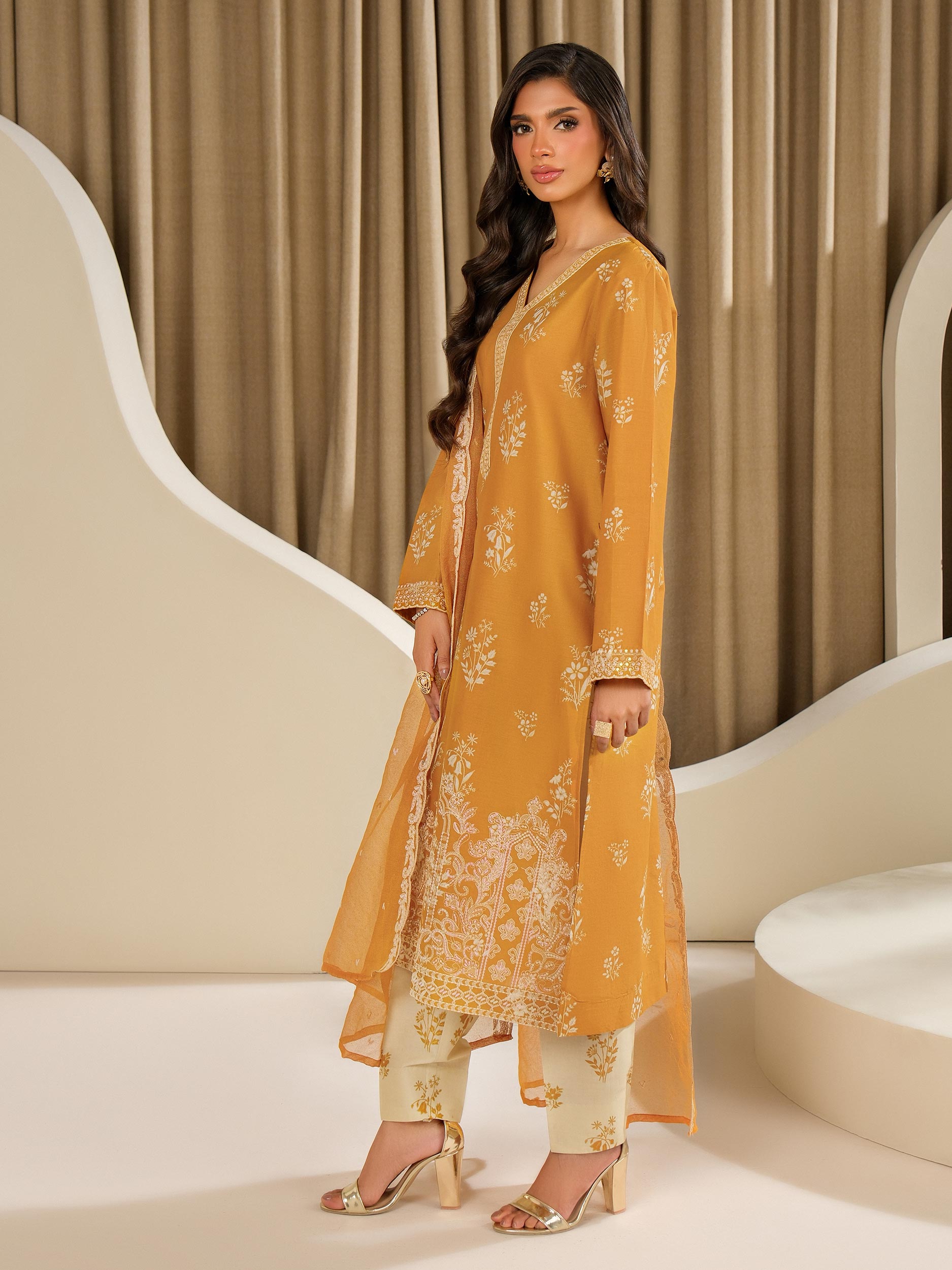 3 Piece Lawn Suit-Embroidered (Unstitched)