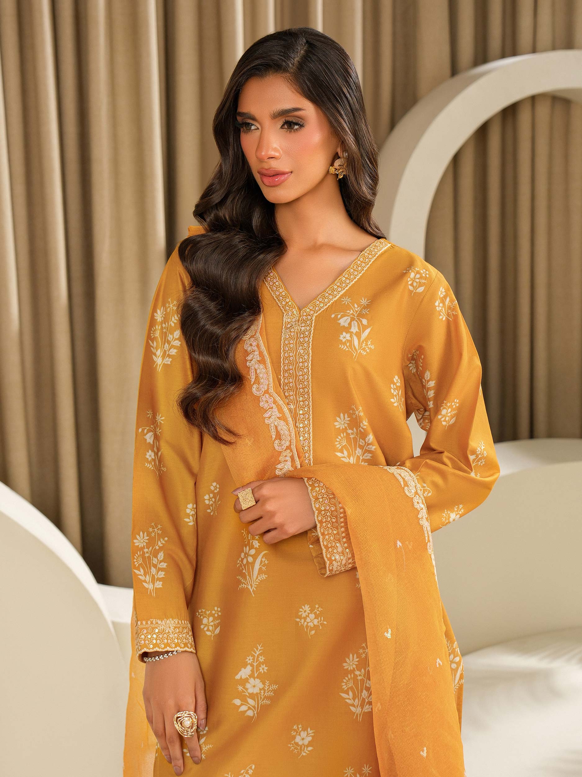 3 Piece Lawn Suit-Embroidered (Unstitched)