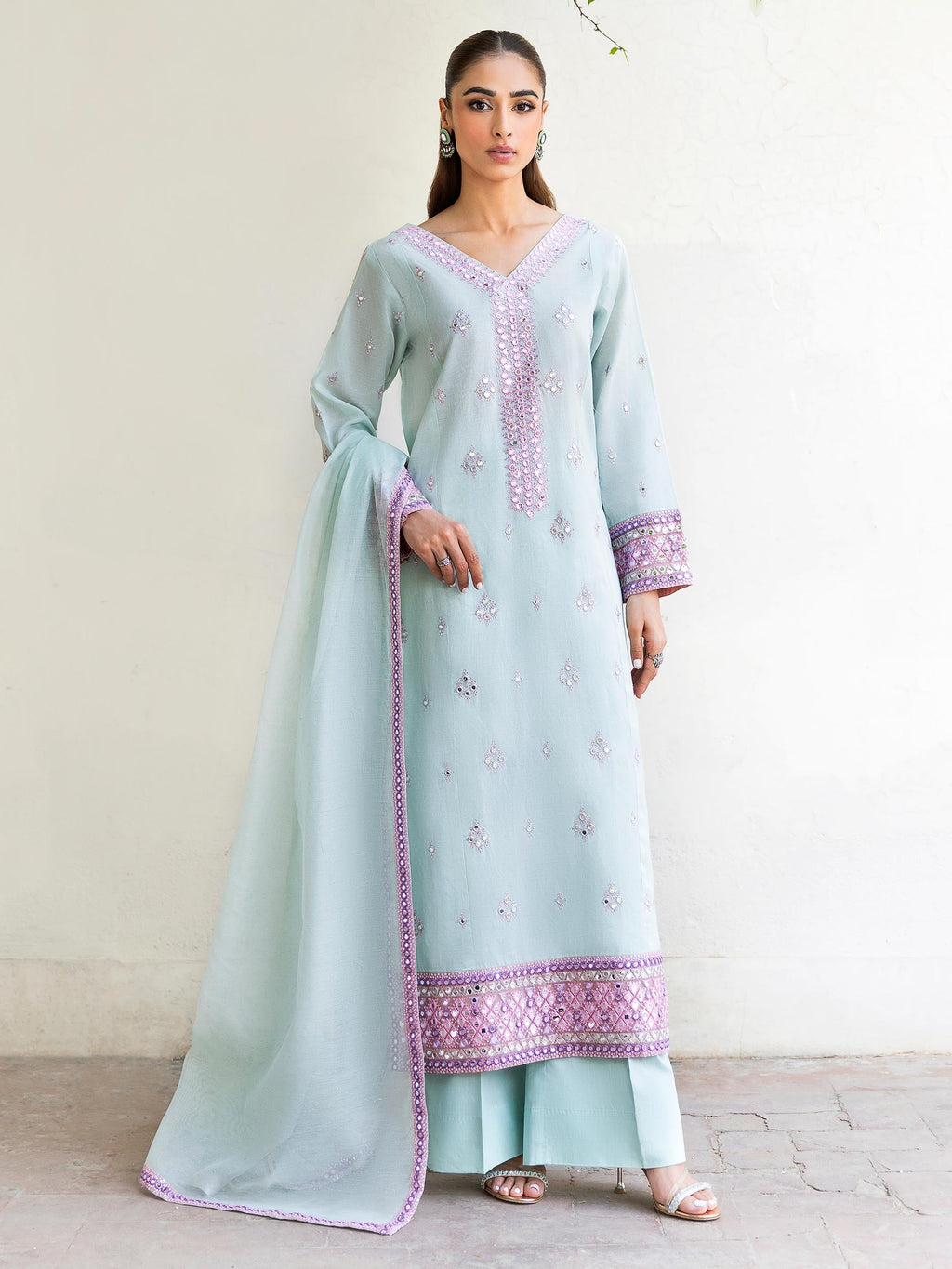 3 Piece Lawn Suit-Embroidered (Unstitched)