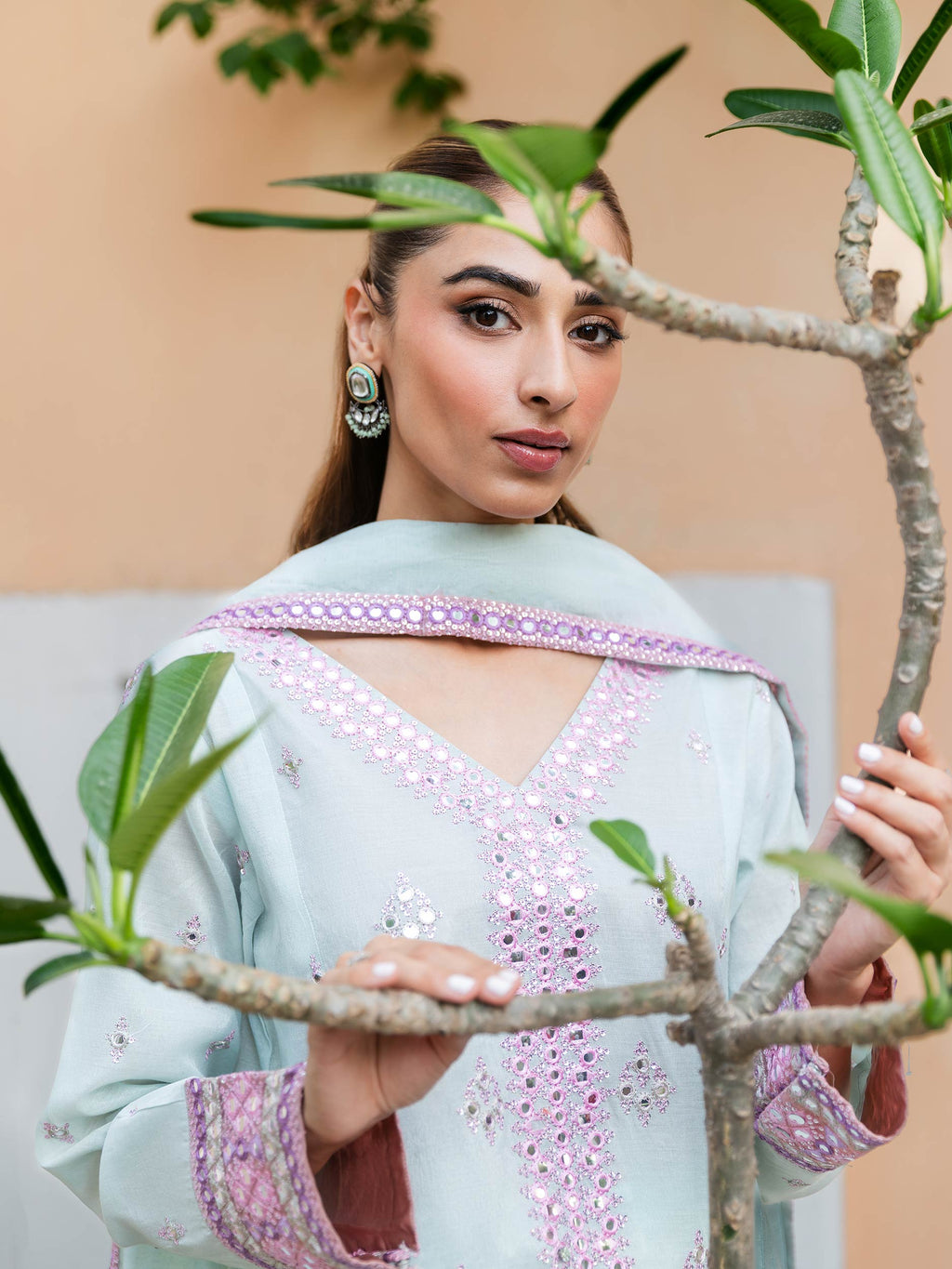 3 Piece Lawn Suit-Embroidered (Unstitched)