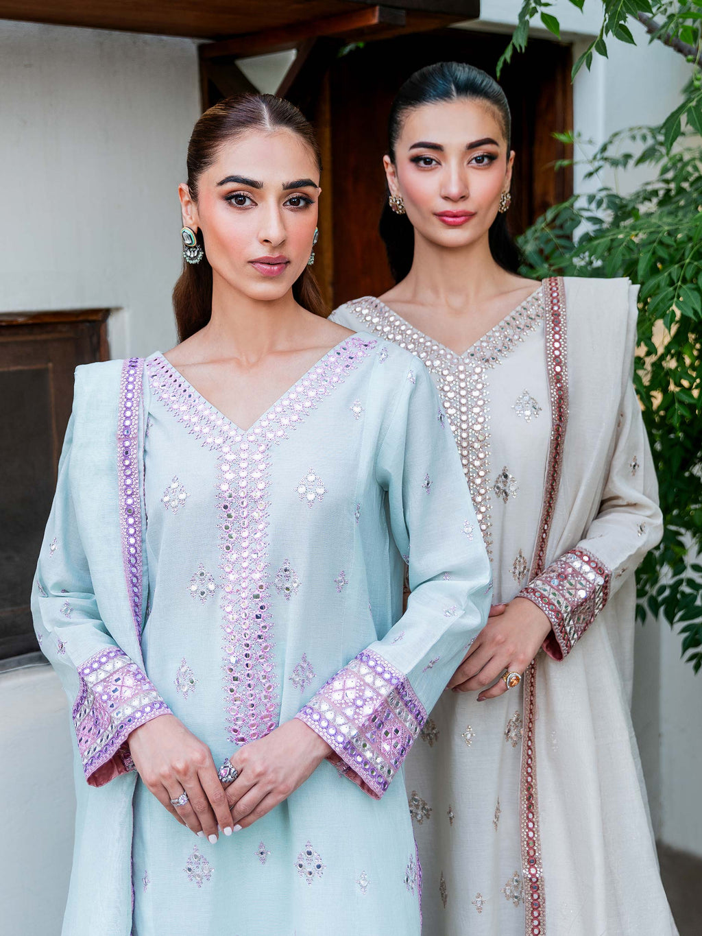 3 Piece Lawn Suit-Embroidered (Unstitched)