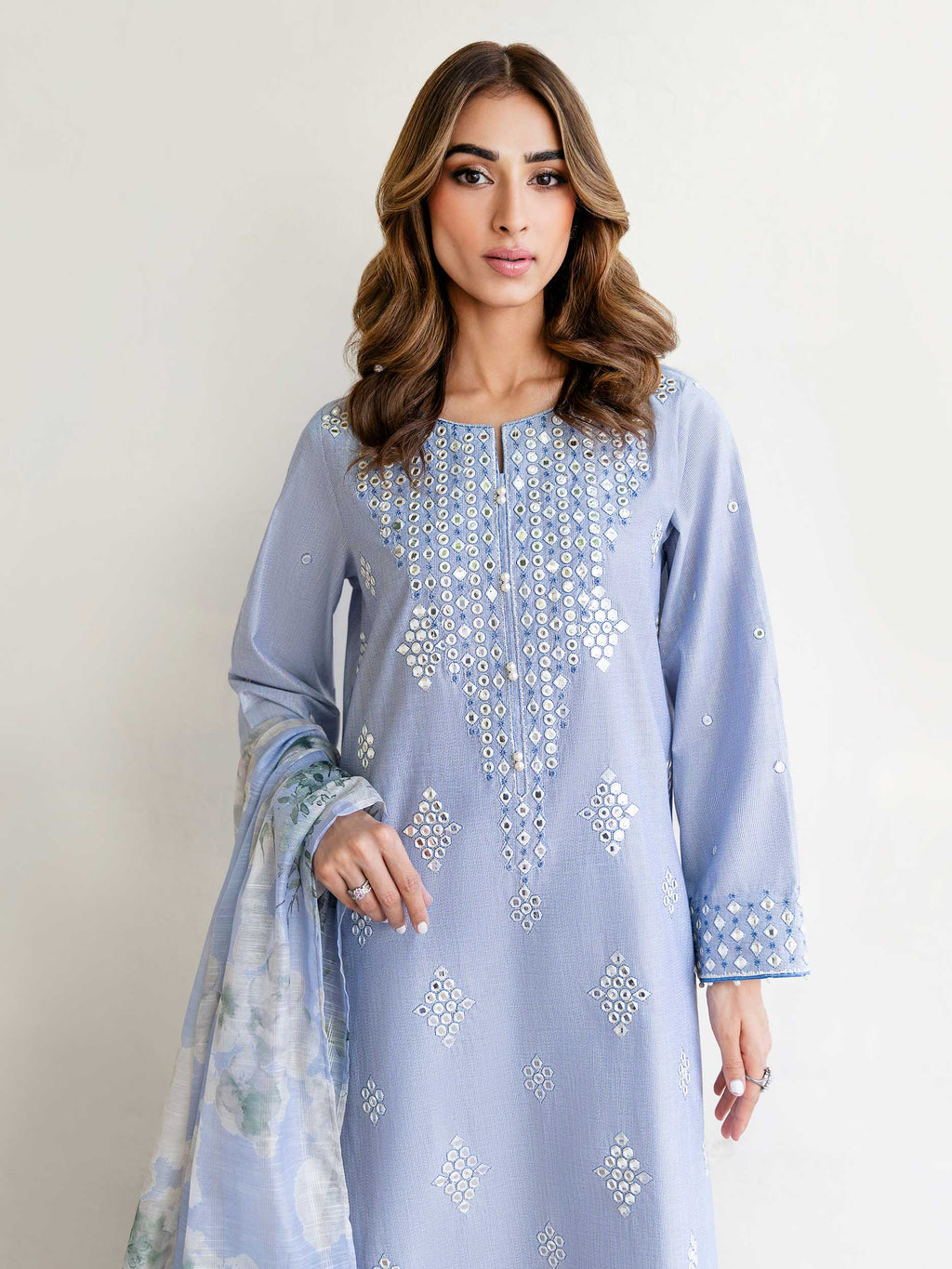3 Piece Lawn Suit-Embroidered (Unstitched)