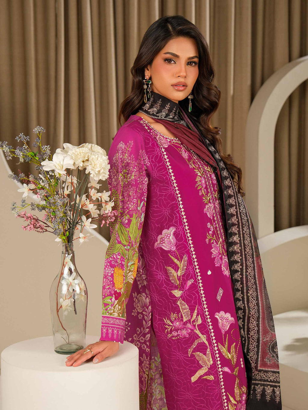 3 Piece Lawn Suit-Embroidered (Unstitched)