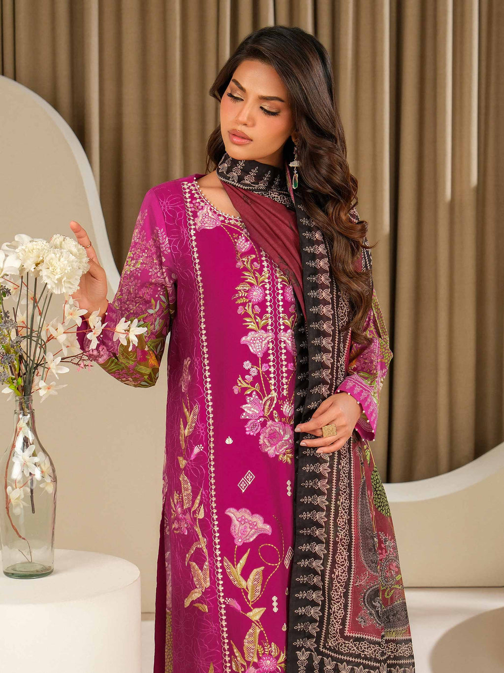 3 Piece Lawn Suit-Embroidered (Unstitched)