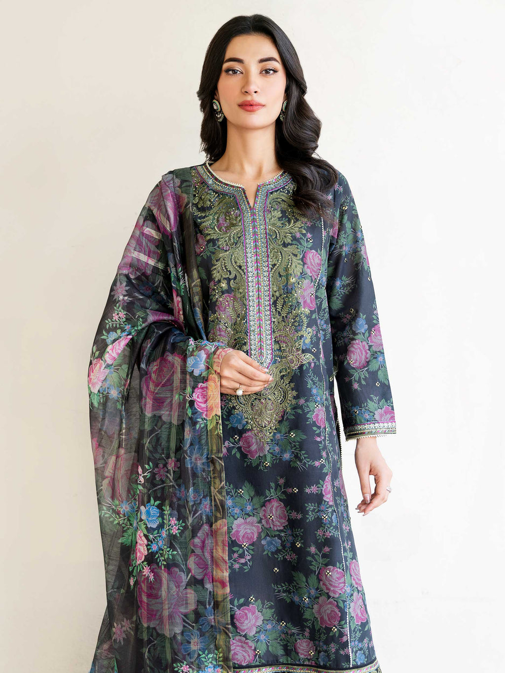 3 Piece Lawn Suit-Embroidered (Unstitched)