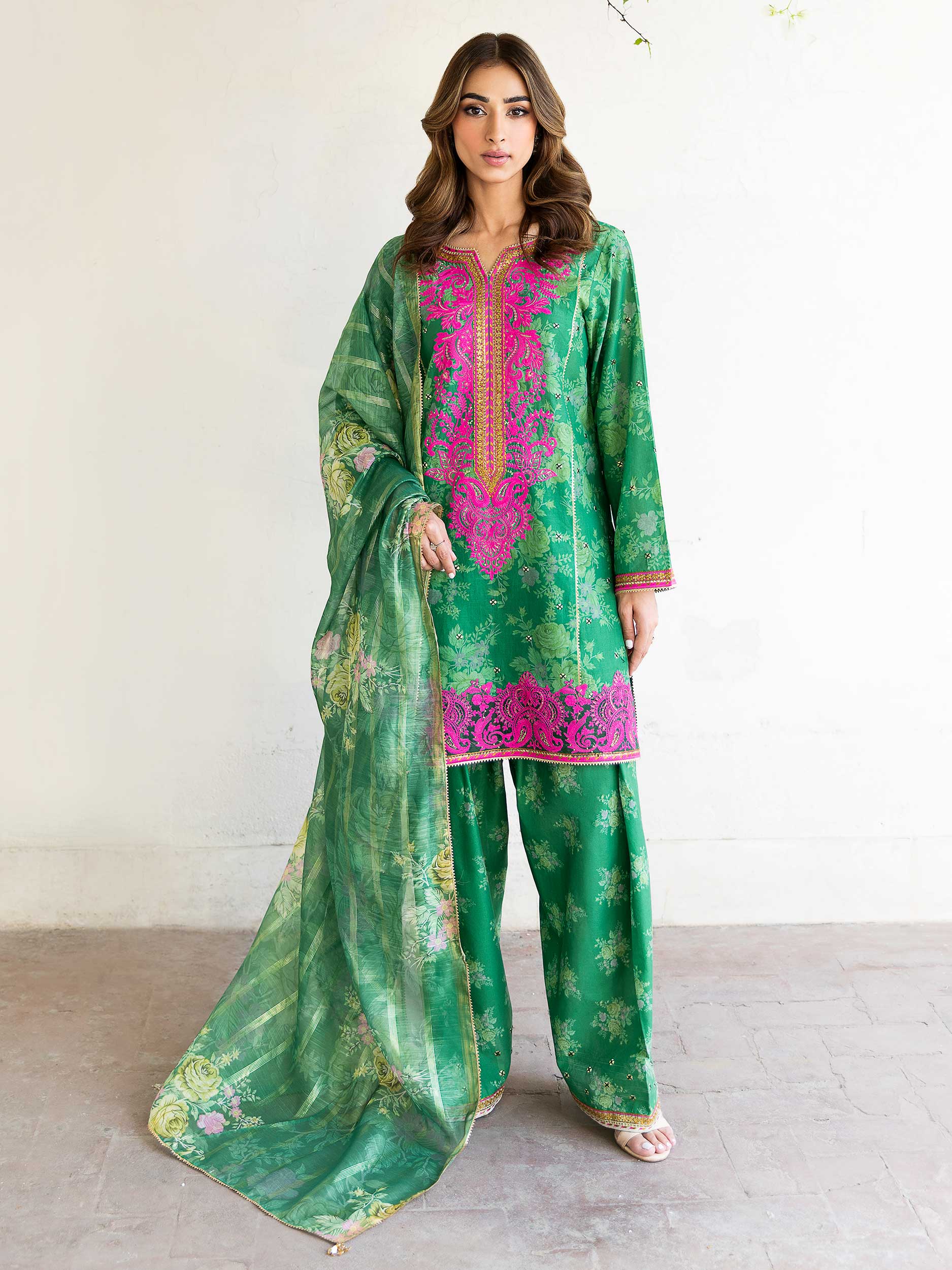 3 Piece Lawn Suit-Embroidered (Unstitched)