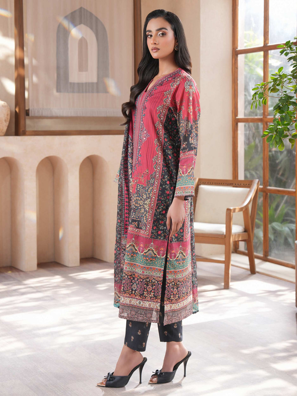 3 Piece Lawn Suit-Embroidered (Unstitched)