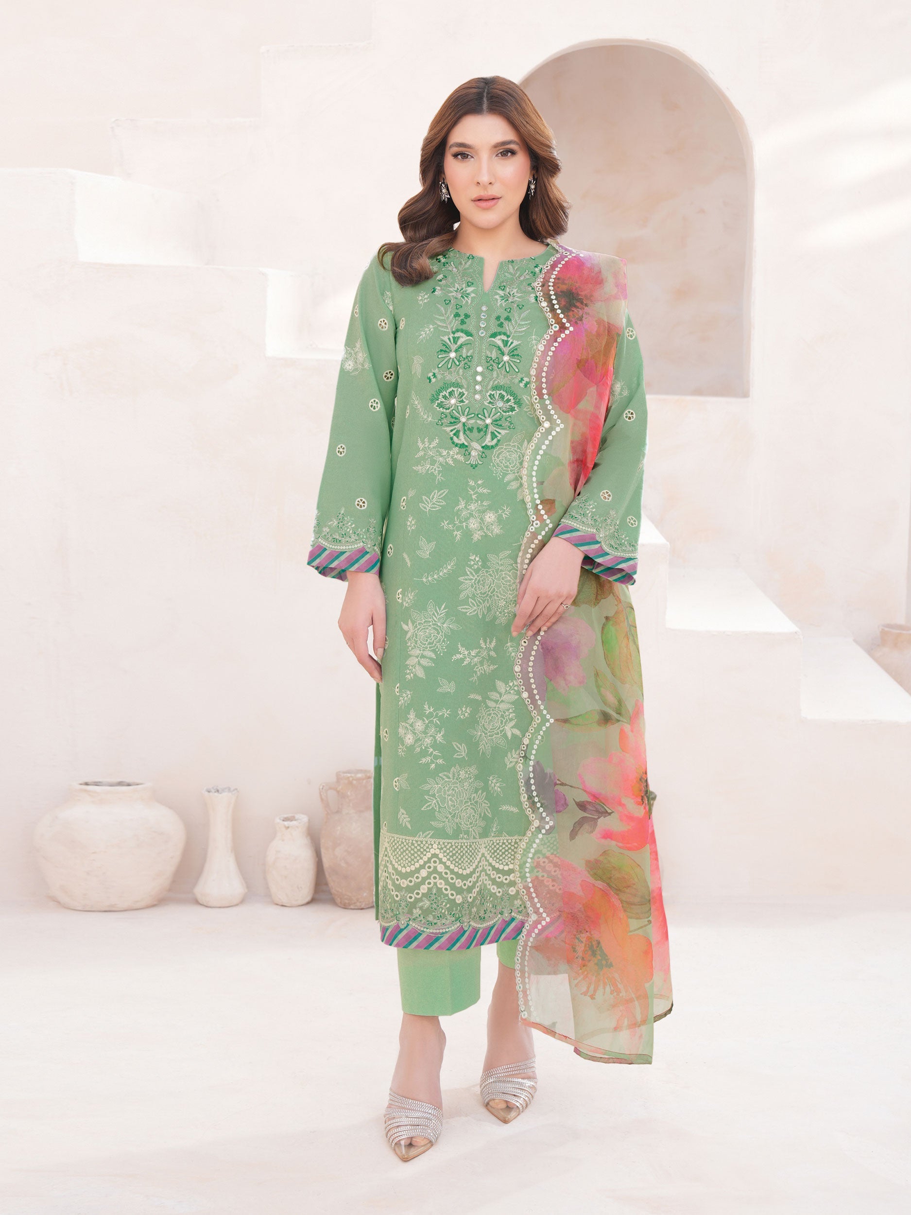 3 Piece Lawn Suit-Embroidered (Unstitched)